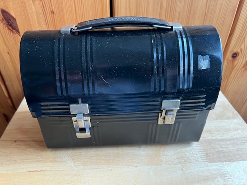 Canadische lunchbox aus metall - lunchbox,