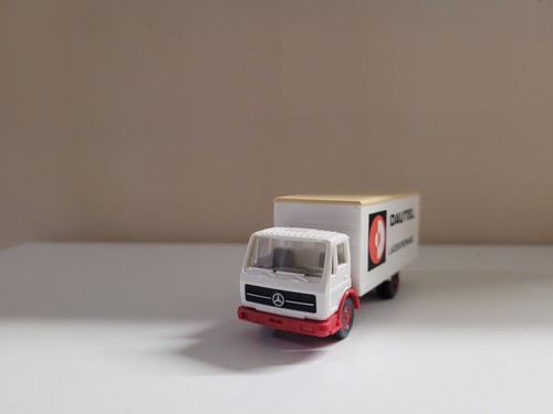 Wiking mercedes benz 1017 - mercedes,