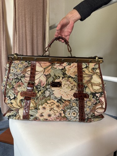 Arzttasche carpet bag von - ,