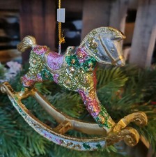 Glitzerndes Schaukelpferd Lila