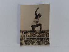 Sehr seltenes Sammelbild mit "Jesse Owens",von Kosmos Dresden 1936.