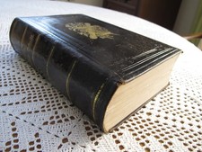 Alte antike Bibel, Heilige