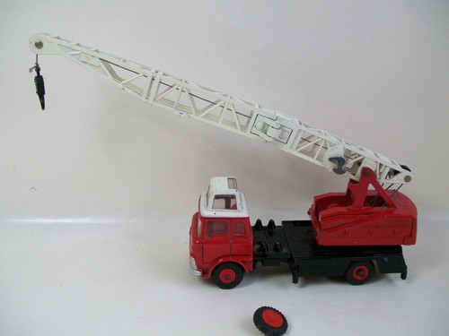 Dinky toys jones - dinky,