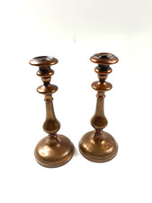 zwei Kerzenständer  aus Kupfer ca. 26,5 cm Höhe