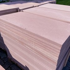 35m2 edle Natursteinplatten