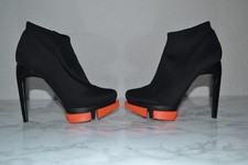 Damen Schuhe / Hohe Schuhe / Pumps / 36