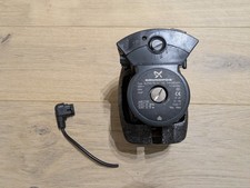 Grundfos Alpha+ 15-40 130 Umwälzpumpe (Defekt / Ersatzteilspender)