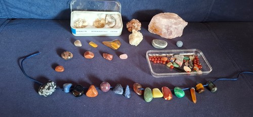 Sammlung aus edelsteinen - sammlung,
