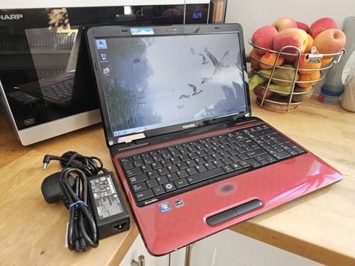 Roter toshiba satellite l750 - roter,