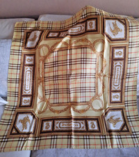 Burberry Schal  Silk Classic Beige originalverpackt, ungetragen ca. 90 cm/90 cm