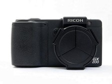 Ricoh Caplio GX200 12.1MP