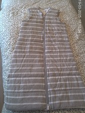 neuer Baby / Kleinkind-Schlafsack grau mit weißen Streifen, 90cm lang, RV