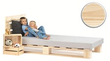 Palettenbett aus Holz Holzbett