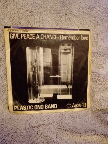 Single 7plastic ono band give - single"7plastic,