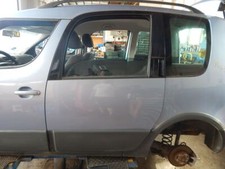 Tür links hinten 9155 Polar Blau SKODA ROOMSTER SCOUT (5J)