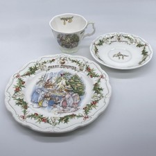 Royal Doulton Brambly Hedge „Merry Midwinter“ – 3-teiliges Weihnachts-Set 1994