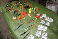 94 Schwimmer Posen Bissanzeiger + 200  Angelhaken Angler Forelle Karpfen Hecht A