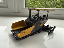 Maßstab 1:50 Volvo P6820D