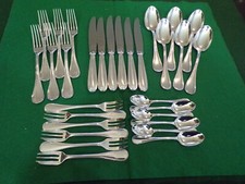 Christofle Modell PERLES Tafelbesteck 6 Personen 30 Teile versilbert TOP !