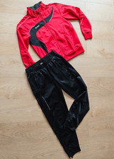 JAKO Kinder Trainingsanzug Größe 152 Polyester Classico, Farbe Rot/Schwarz