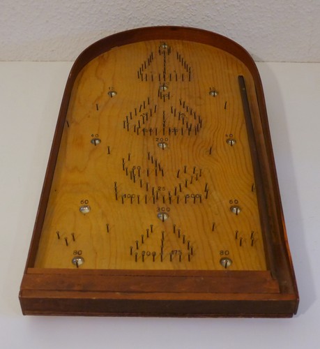 Schöner alter tischflipper - alter,
