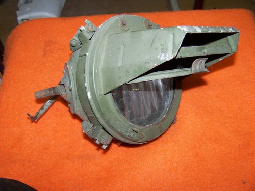 Nva panzerscheinwerfer - nva,
