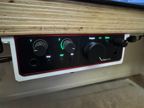 Halterung für focusrite - für,