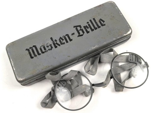 Maskenbrille eines