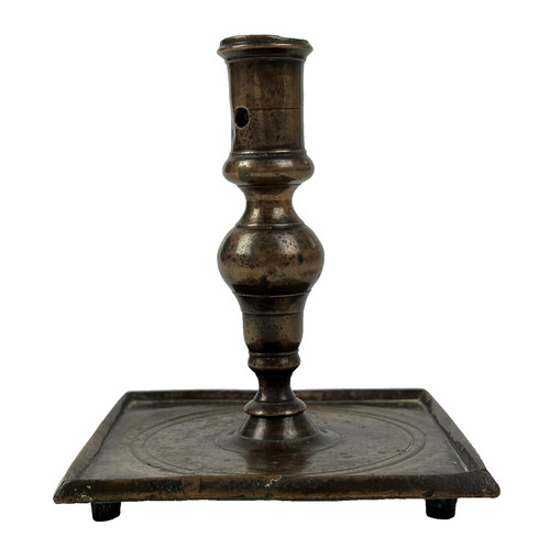 Feiner antiker spanischer