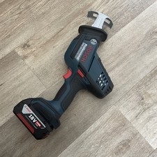 Bosch Professional GSA 18V-LI C Säbelsäge - Gehäuse mit 5Ah Akku 