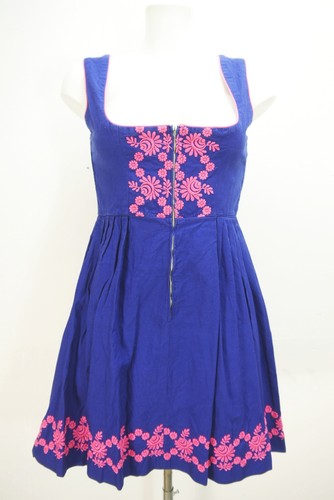 Sehr kurzes dirndl 70er - kurzes,