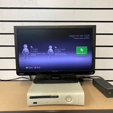 Microsoft Xbox 360 Konsole + AV Kabel für defektes Gerät Teile defekt RRD