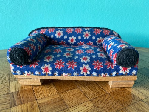 Altes sofa puppenstube - ,