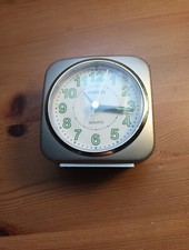 Casio Reisewecker | Analog mit Snooze Funktion schwarz TQ-143S-1EF