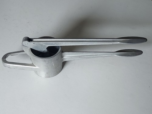 Alte spätzlepresse kull - spätzlepresse,