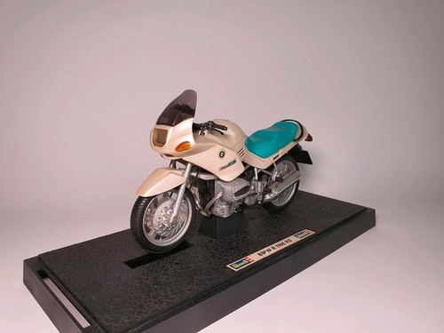 Bmw 1100 von revell - rs, im