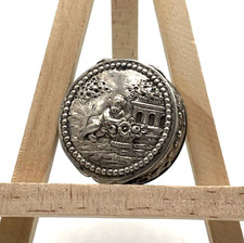 Antik 800er echt Silber Pillen Dose Putto vergoldet Jugendstil Tabatiere um 1900