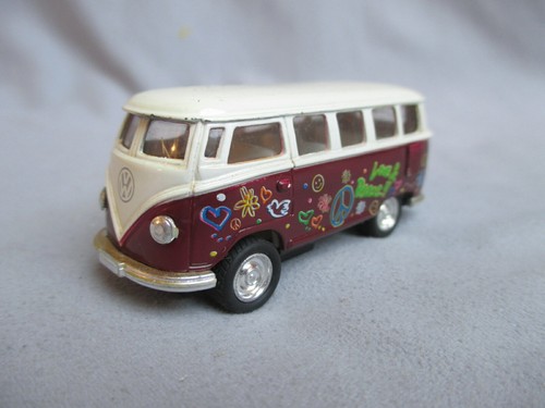 Volkwagen classical hippie bus - volkwagen,