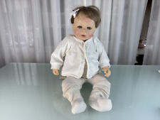Künstlerpuppe Laura Tuzio Ross Vinyl Puppe 62 cm. Top Zustand 