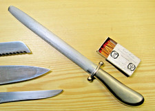 kl. Wetzstahl Messereisen oval H. POTT 2799 Mestro(ä. N160) 18/8 Edelst. *1709E3