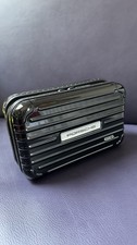 Porsche Rimowa Amenity Kit