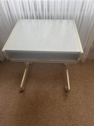 Bürotisch