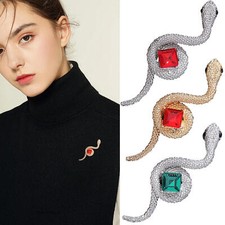 Schlangentierbrosche Pin Mode