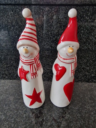 Schneemann aus keramik - schneemann,
