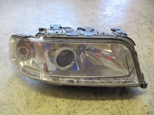XENON Scheinwerfer rechts AUDI A8 S8 D2 4D0941004AK 1307329082 Steuergerät