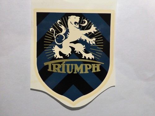 Triumph rechts schriftzug - triumph,