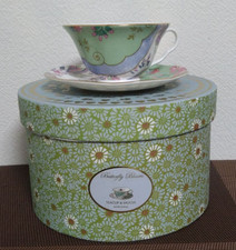 Wedgwood Butterfly Bloom