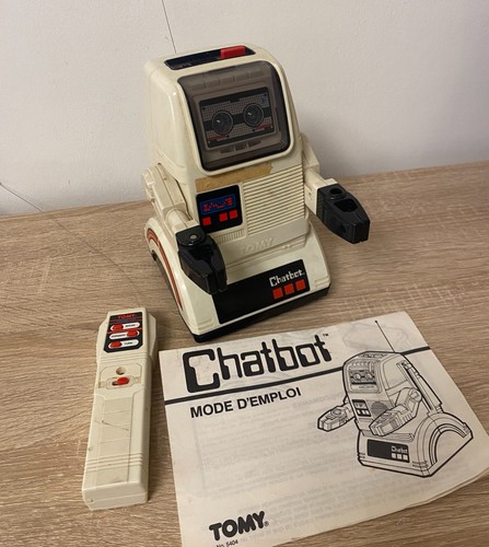 Tomy chatbot alter roboter - tomy,