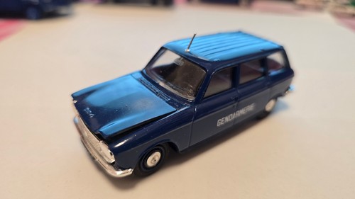 Peugeot 204 gendarmerie police - 204,