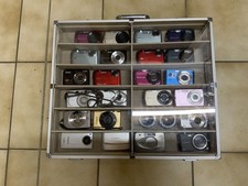 Dummie Kamera Sammlung Schaufenster Attrappen 23 Kameras / 2 Objektive